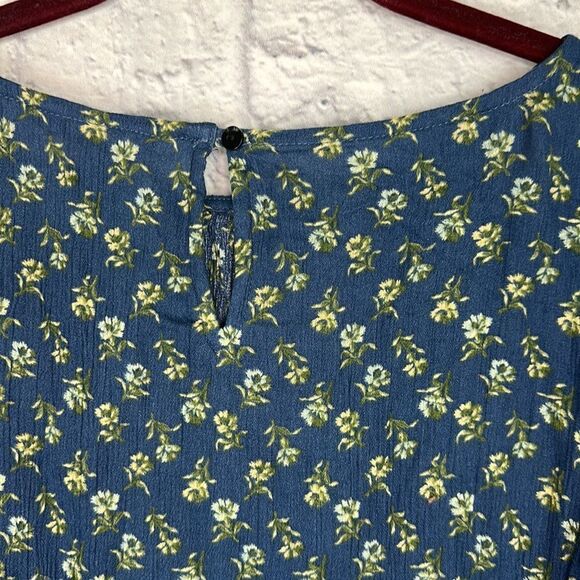 Chaps Womens Blouse Large Blue Floral Bohemian Short Sleeve NWT - Picture 7 of 8